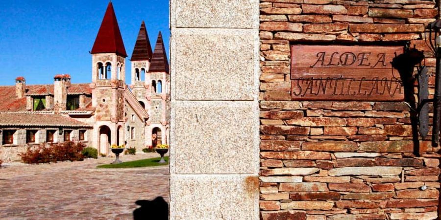 Aldea-Santillana-EclipsaFest2